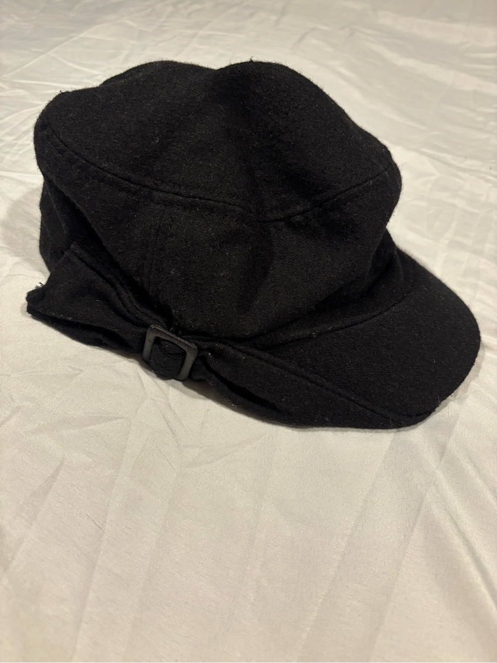Nine West Black Wool Blend Cabbie Newsboy Hat 🖤